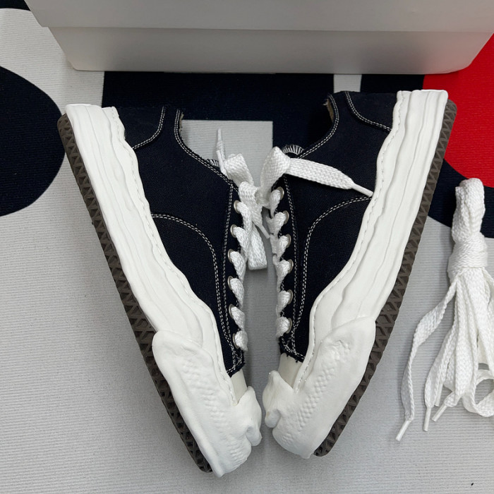 Ma*s*n mihara yasuhiro shoes