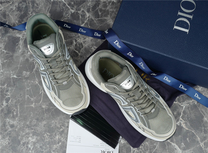 D*or b30 sneaker