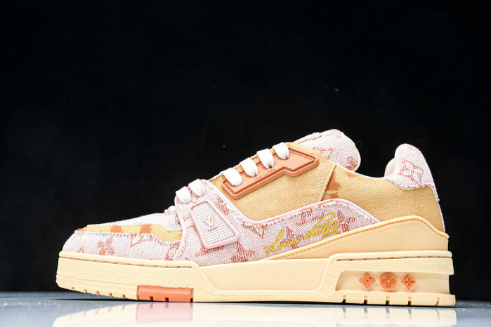 LV Trainer Sneaker