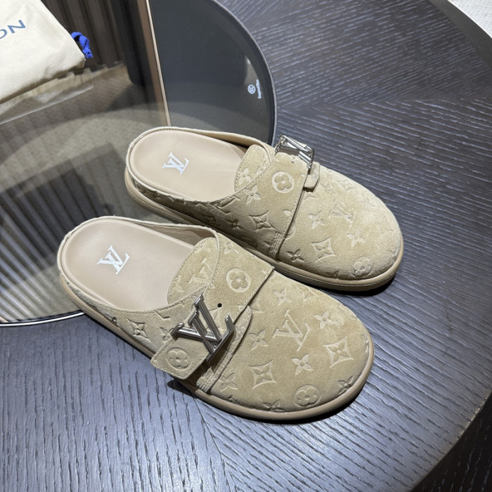 LV SANDALS