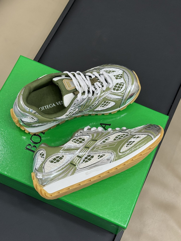 B0tte*a ve*ne*ta sneaker