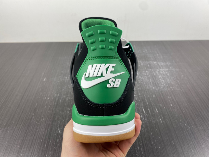 jordan 4 retro sb black green dr5415-030